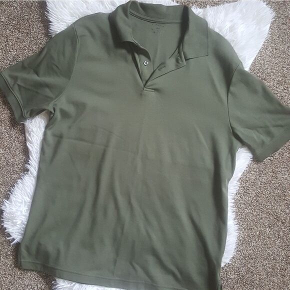J Ferrar Green Polo shirt Size Medium - Picture 1 of 5